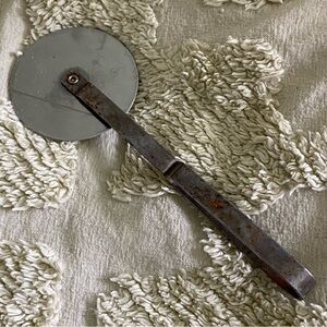 Vintage Pizza Cutter